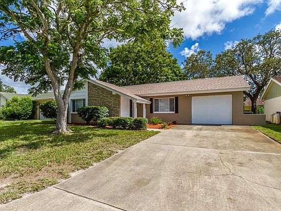 5th image of 8514 Lincolnshire Dr