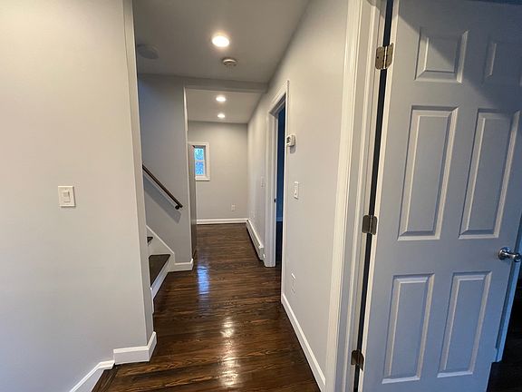 Hallway just off the 2 large bedrooms