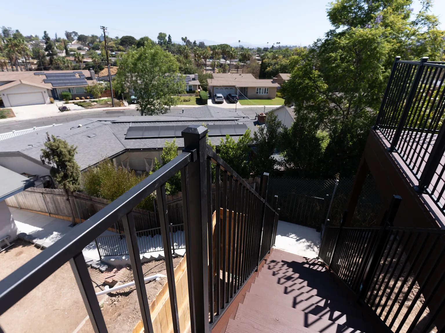 4 bed, 1200 sqft, $3,995 — Photo 4