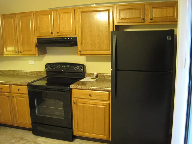 522 Brookside Dr — Photo 3