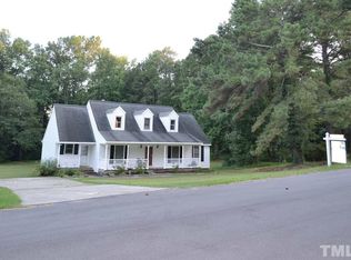 312 Deerfield Dr, Clayton, NC 27527