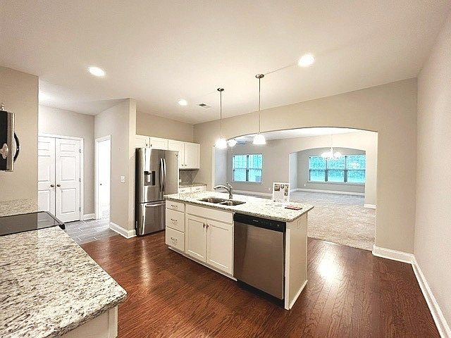 1st image of 3211 Chaucer Ln