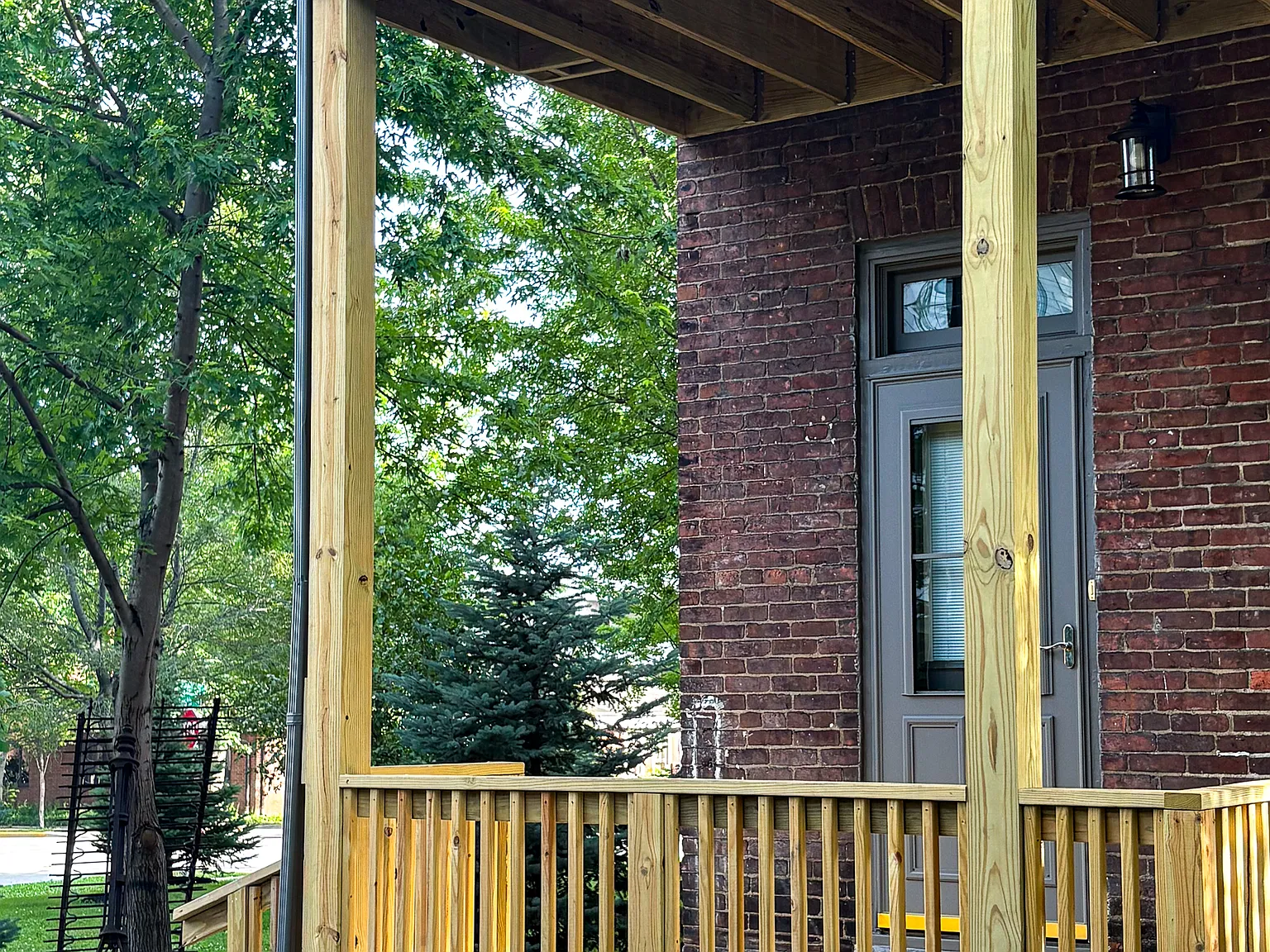 1 bed, 1135 sqft, $1,950 — Photo 2