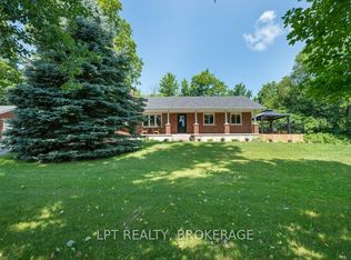 2978 Pine Grove Rd, Kingston, ON K0H2N0