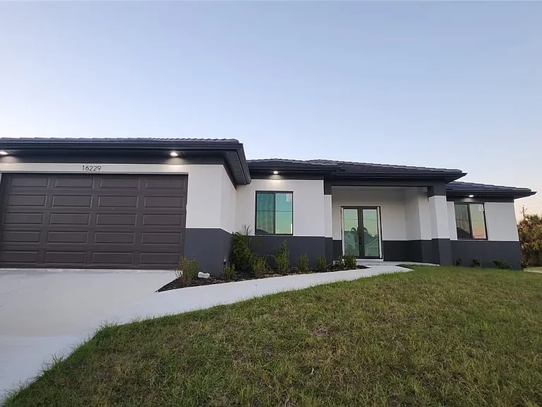 16229 Cape Horn Blvd — Photo 2