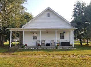 104 E Washington Ave, Pierce City, MO 65723
