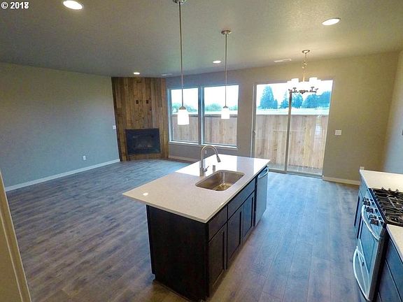 4th image of 11510 NE 122nd Pl
