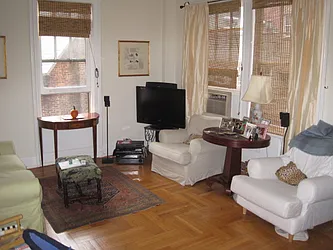 Rented by EA Kane RE Inc.