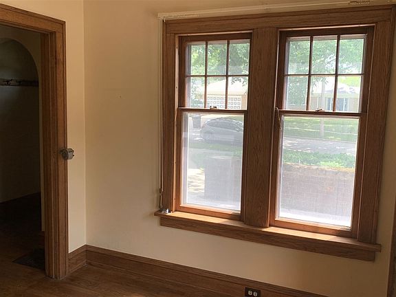 Alternate office view