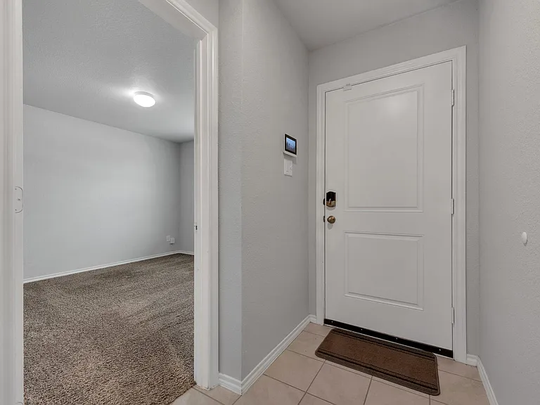 2415 Anton Dr — Photo 6