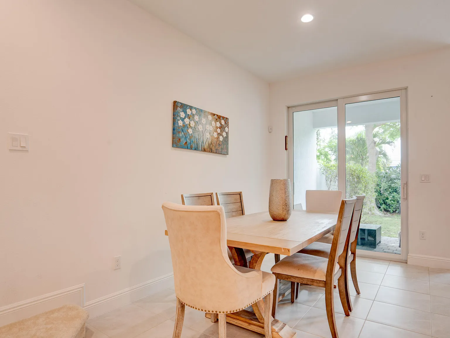 3 bed, 2.5 bath, 1787 sqft, $3,500 — Photo 4