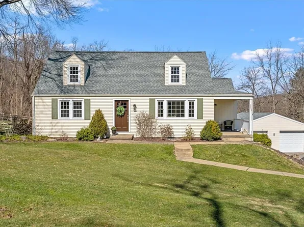 3633 Northfield Dr, Gibsonia, PA 15044