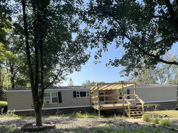 8957 Grassy Rd, Marion, IL 62959