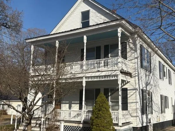 16 Center Street, Springfield, VT 05156