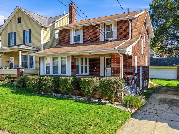 77 Flowers Ave, Sharon, PA 16146