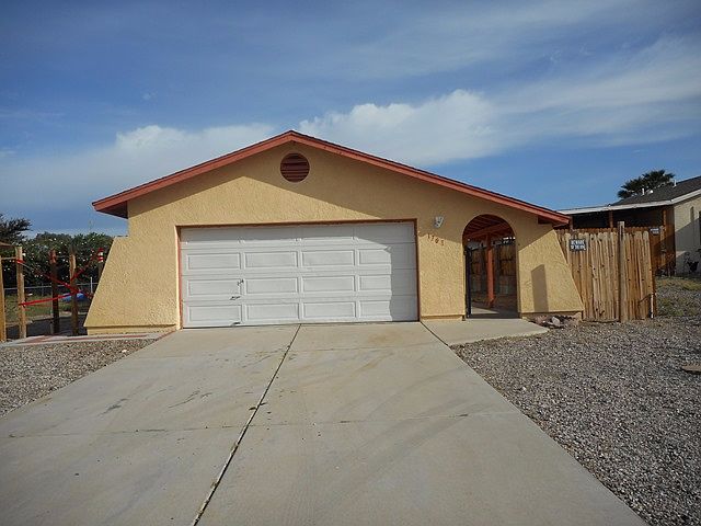 1st image of 1701 E La Entrada Dr