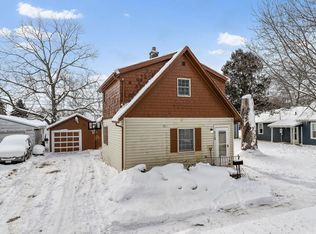 513 W 6th St, Kaukauna, WI 54130