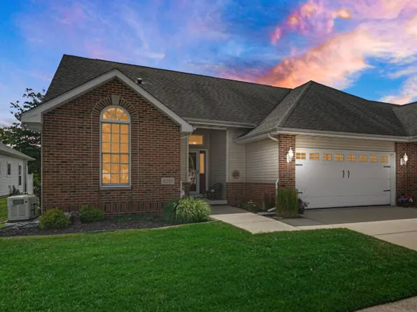 9257 Norris Dr, Hobart, IN 46342