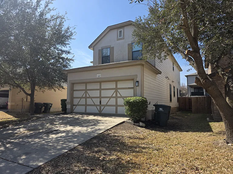1119 Lonesome Oak Dr — Photo 32