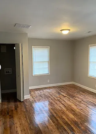 1812 Maribel Ave — Photo 5