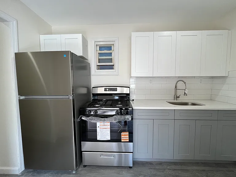204 Duncan Ave #1 — Photo 1