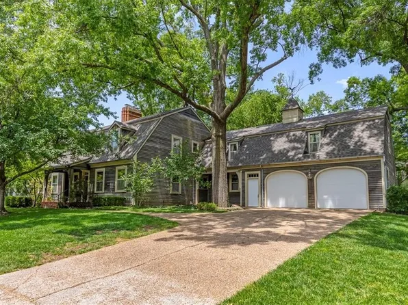 3510 W 102nd St, Leawood, KS 66206