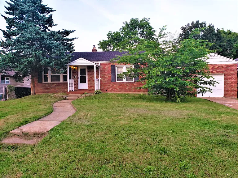 1636 Quendo Ave — Photo 2