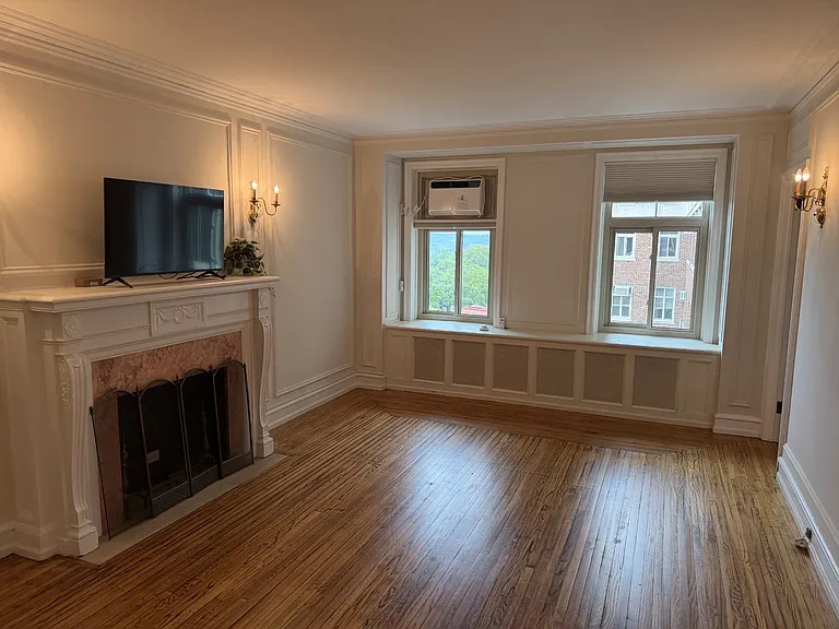 3900 Rose Hill Ave #905 — Photo 8