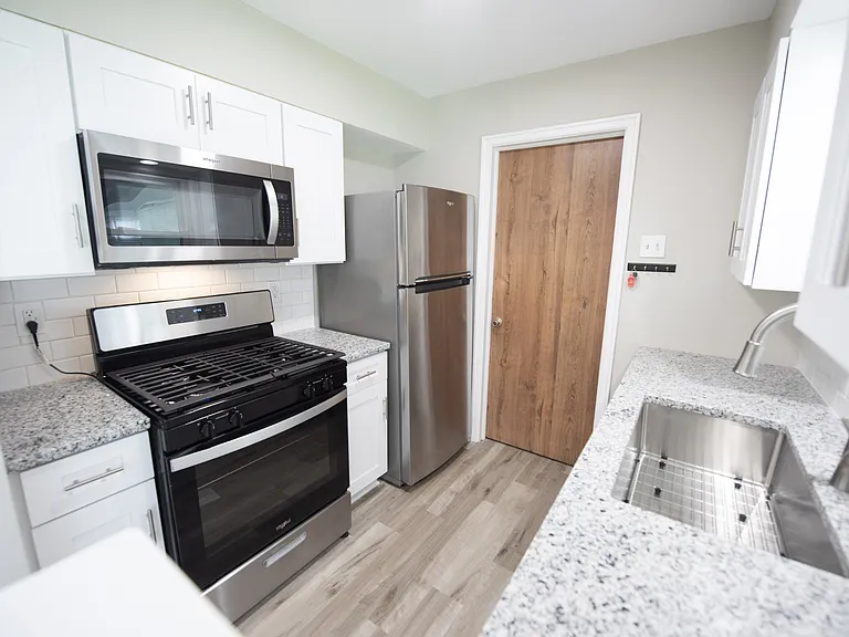 9328 W Ridgewood Dr — Photo 21