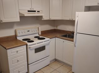 90 Vaughan Rd #6, Toronto, ON M6C2M1