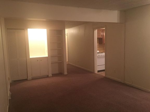 4th image of 1615 Highland Way