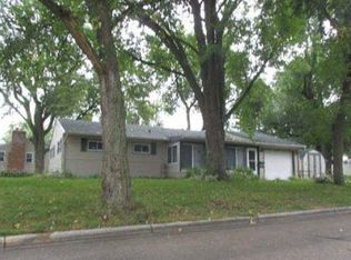 201 Willamor Rd, Albert Lea, MN 56007