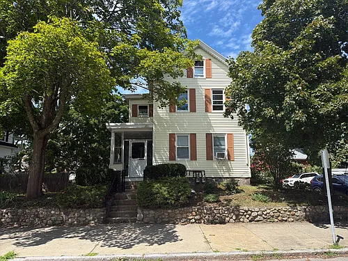 76 Pleasant St Photo 1