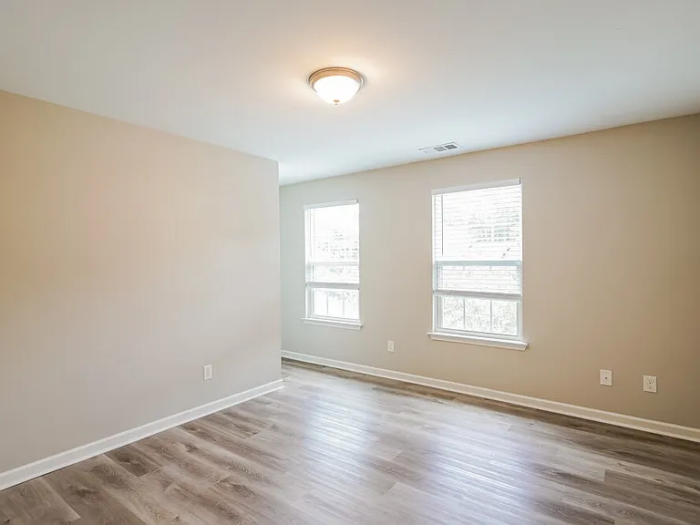 408 Parmley Ln — Photo 11