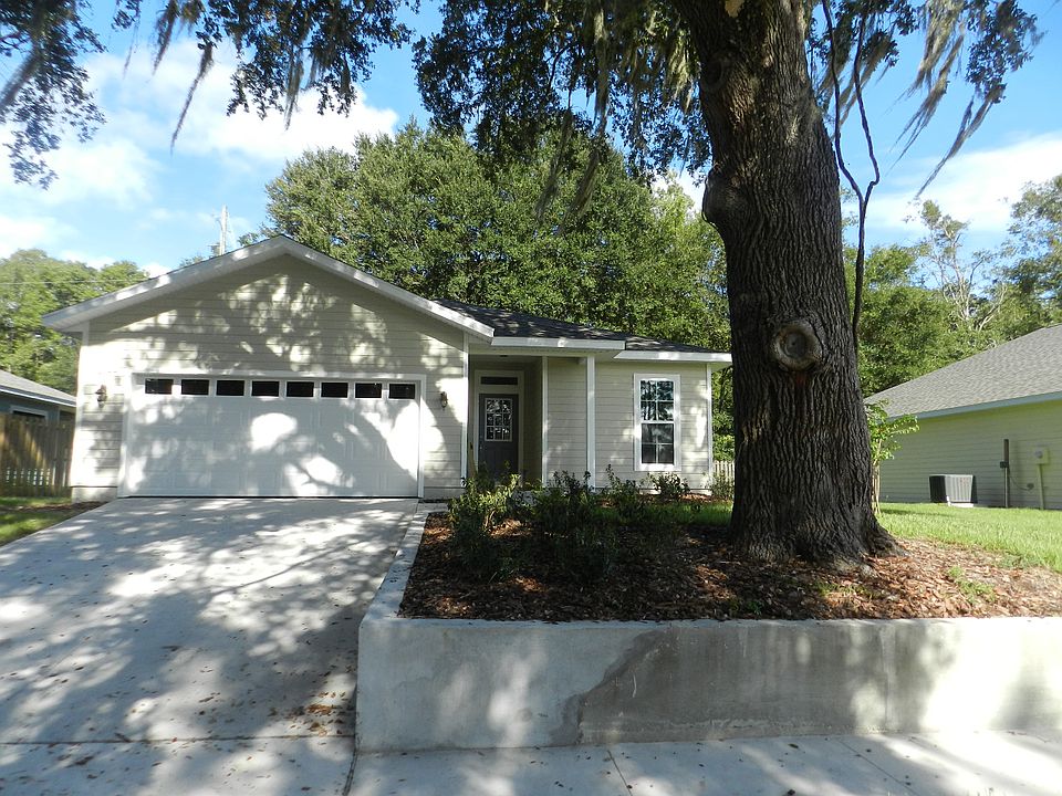 1st image of 12144 NW 162nd Dr
