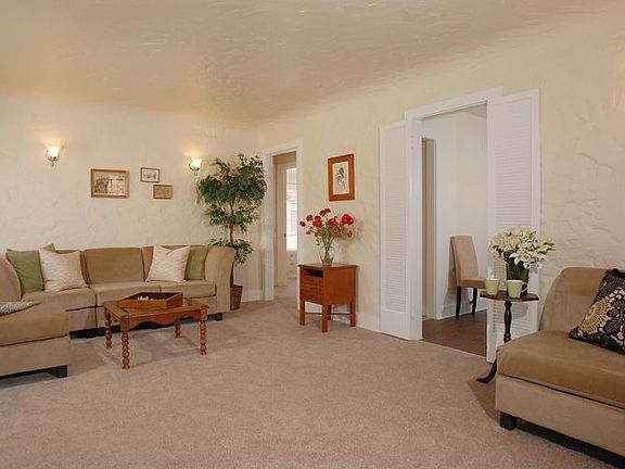 2nd image of 6315 La Mirada Ave