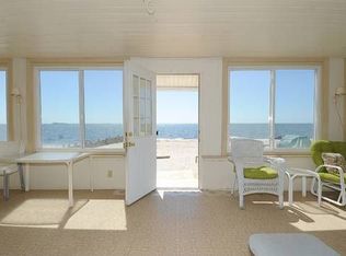 83 Shore Rd, Clinton, CT 06413