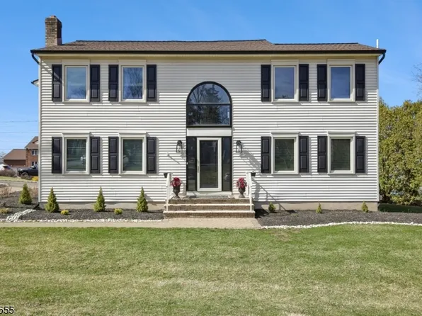 17 Garden St, East Hanover Twp., NJ 07936