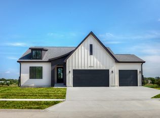 1521 Crestwood Dr, Boone, IA 50036
