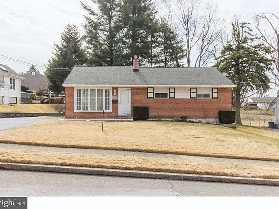 2nd image of 2659 Bancroft Dr