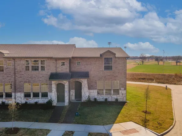 3201 Solana Cir, Justin, TX 76207