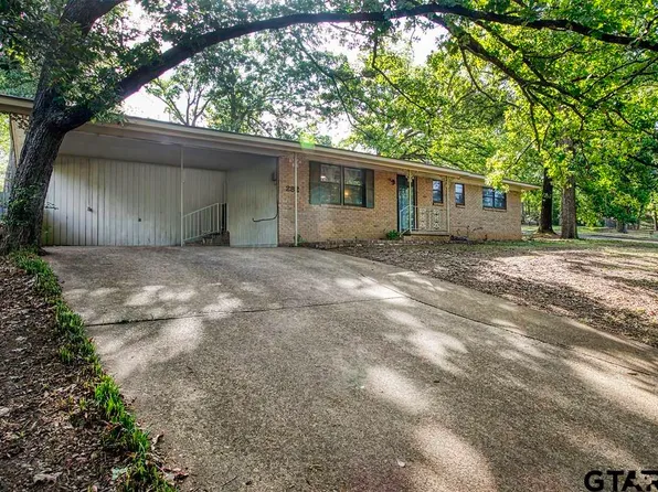 2820 Medina Dr, Tyler, TX 75701