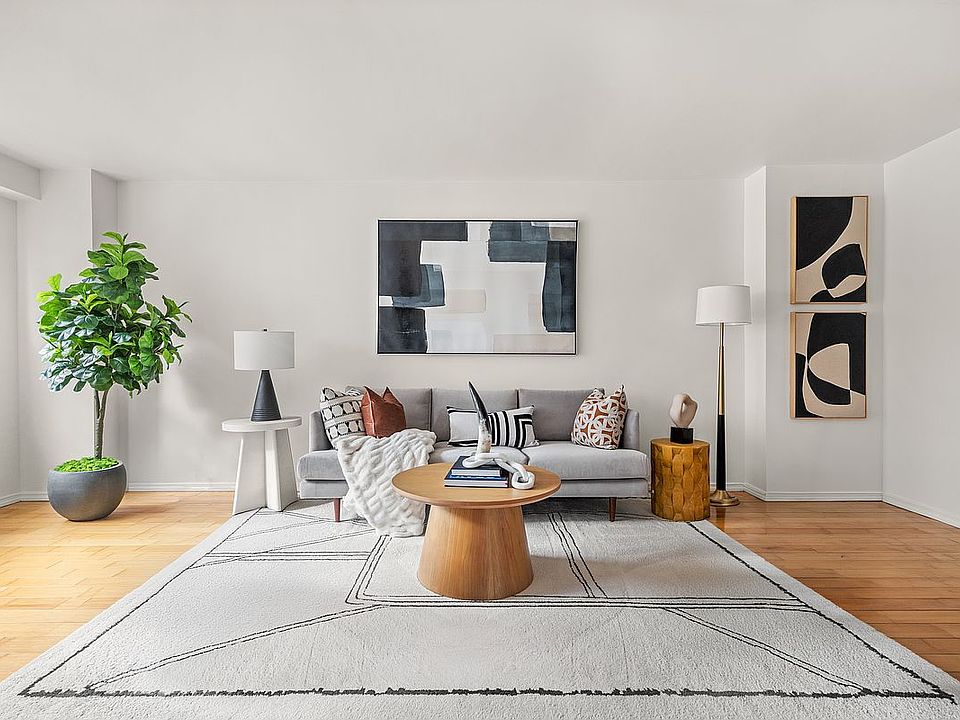 1st image of 85 Livingston St APT 6D