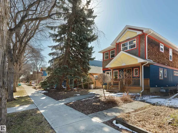 9815 90th Ave NW, Edmonton, AB T6E 2T2