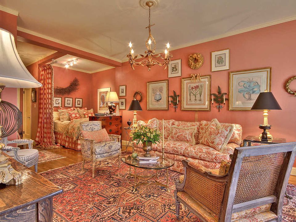1st image of 1950 Gough St APT 203