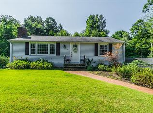 28 Hemlock Ter, Deep River, CT 06417