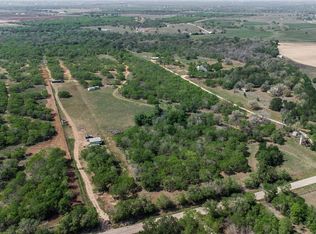 1222 Odaniel School Rd, Seguin, TX 78155