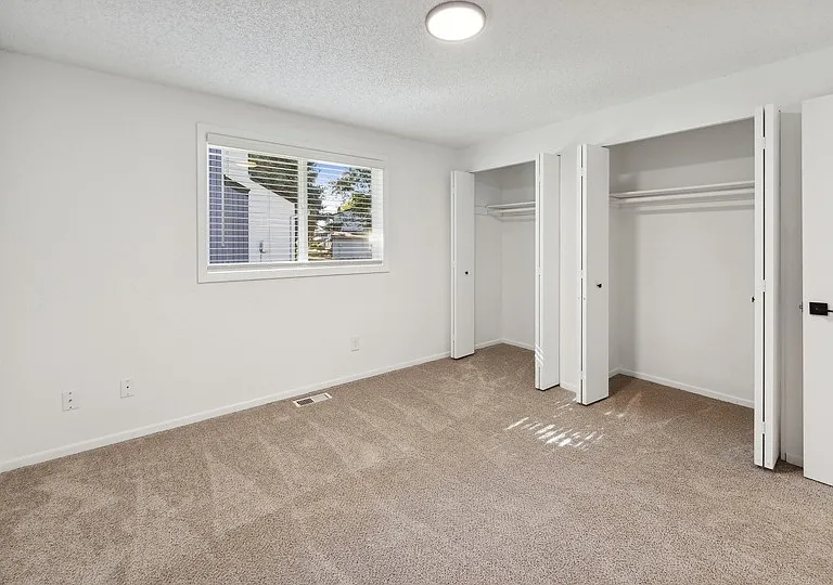ReNew Rock Creek Townhomes — Photo 25