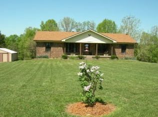 711 High Ridge Dr, Shepherdsville, KY 40165