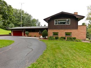 10270 Beaver Valley Rd, Belvidere, IL 61008